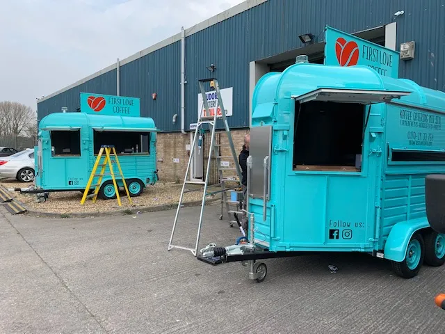 Anhänger Umbau Schritt 5 - Lackierung