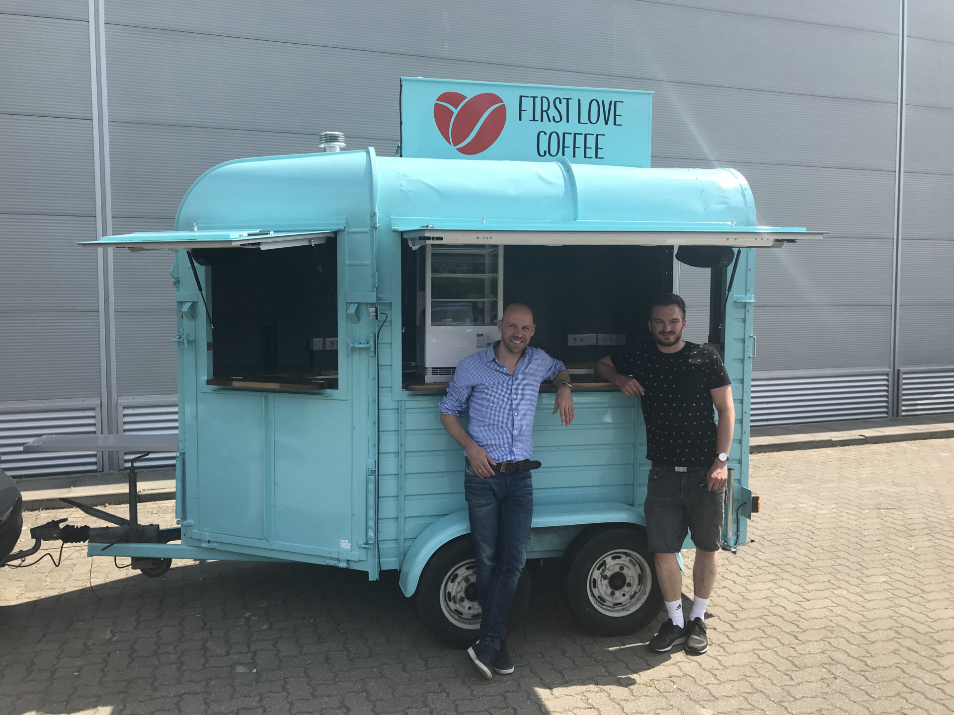 Unser Kaffeeanhänger ist fertig für den Einsatz