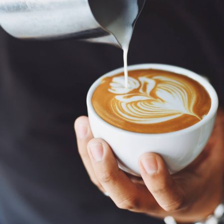 Latte Art bei einem Kundenevent mit First Love Coffee