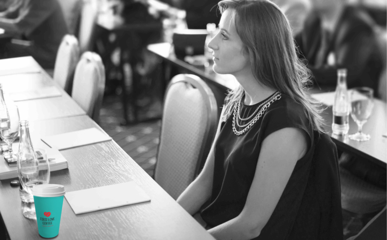 Pressekonferenz Meeting mit frischem Kaffee